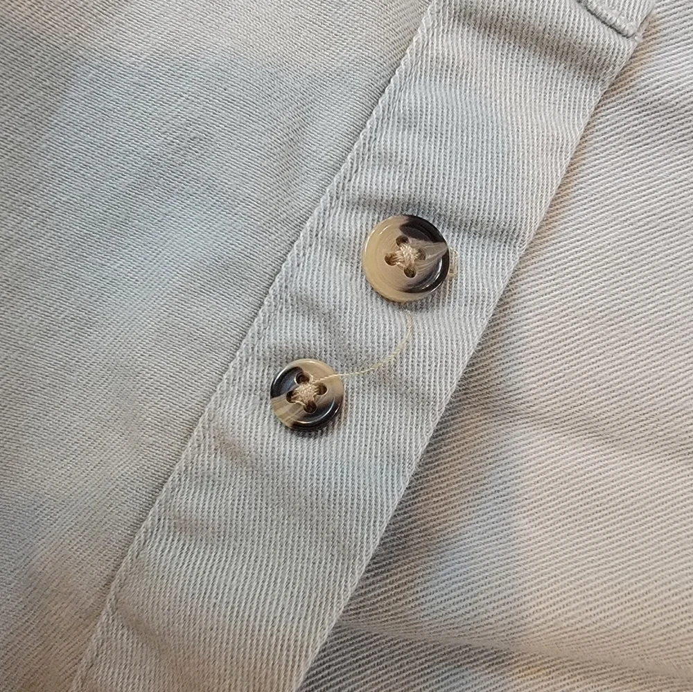 Basic Options Button Down - Picture 13 of 14